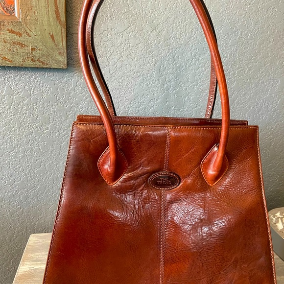 Authentic The Trend Italian brown leather tote. - Picture 12 of 16